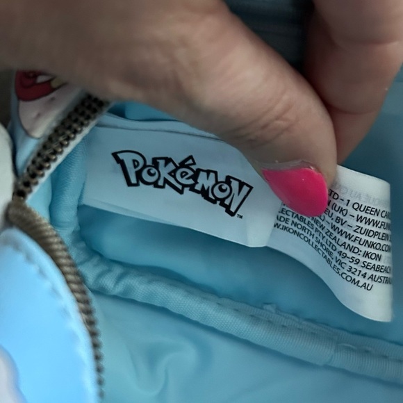 Loungefly x Pokemon Sleepy Clouds Crossbody Purse - Picture 8 of 8